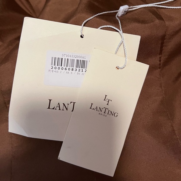 LT lanting bride - Woman’s top - Picture 4 of 4